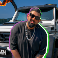 "G Wagen" ist ein absolutes Muss für alle Rap-Fans und Liebhaber authentischer Musik. Lasst euch von BABA JAYs fesselnden Versen und dem hypnotisierenden Beat mitreißen und taucht ein in die Welt des talentierten Künstlers.